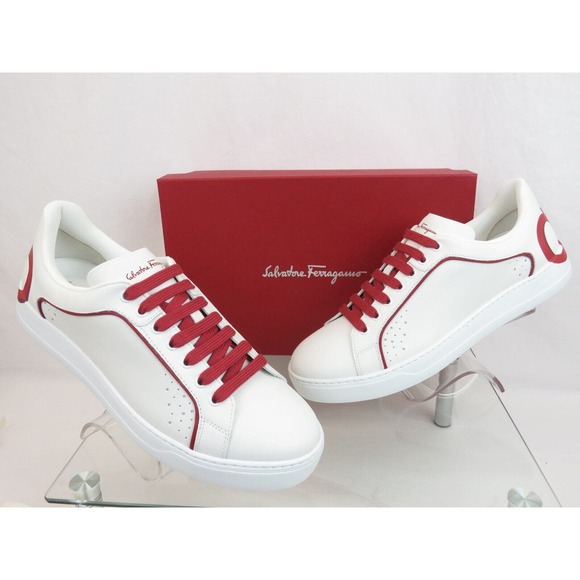$795 FERRAGAMO MANHATTAN WHITE LEATHER RED GANCINI LOGO SNEAKERS 11 M ITALY main image 4